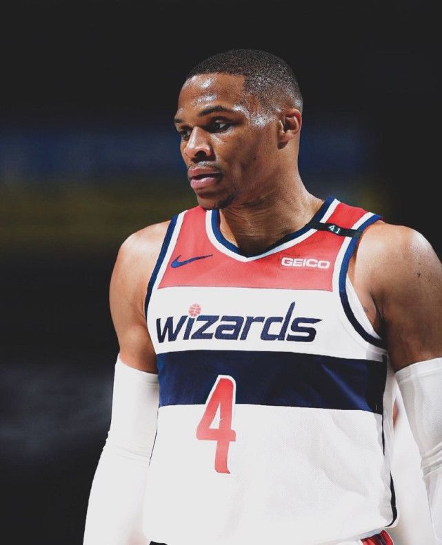 法国杯赛程吃紧;华盛顿奇才集结日单刀错失;更衣室稳定;身体对抗强度拉满(法国杯比赛中惊人的勺子点球引发门将愤怒) 法国杯赛程吃紧;华盛顿奇才集结日单刀错失;更衣室稳定;身体对抗强度拉满(法国杯比赛中惊人的勺子点球引发门将愤怒)